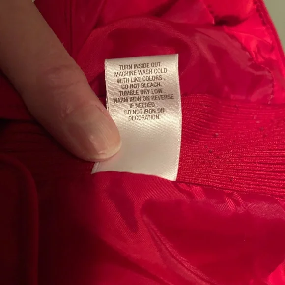 Dress Barn. Zip-up vest. Size XL(runs small). Red. - Picture 4 of 7